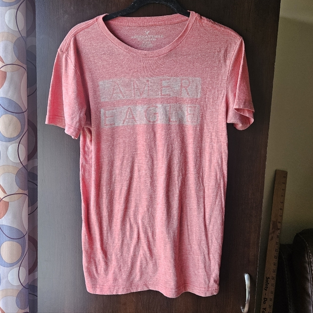 American Eagle Outfitters Light Pink T-Shirt